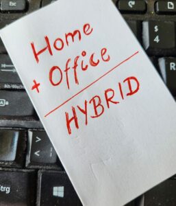 Arbeiten zwischen Home und Office