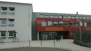 Neubürgerstammtisch am 20.06.24 im Jack-Steinberger-Gymnasium